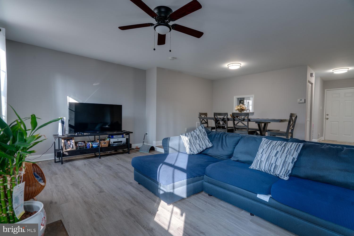 12885 CLIMBING IVY DRIVE