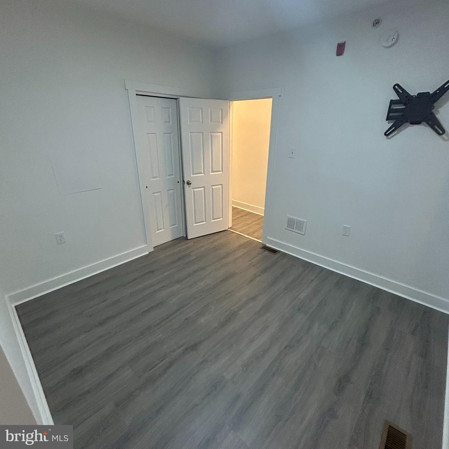 SHARSWOOD - Residential Lease