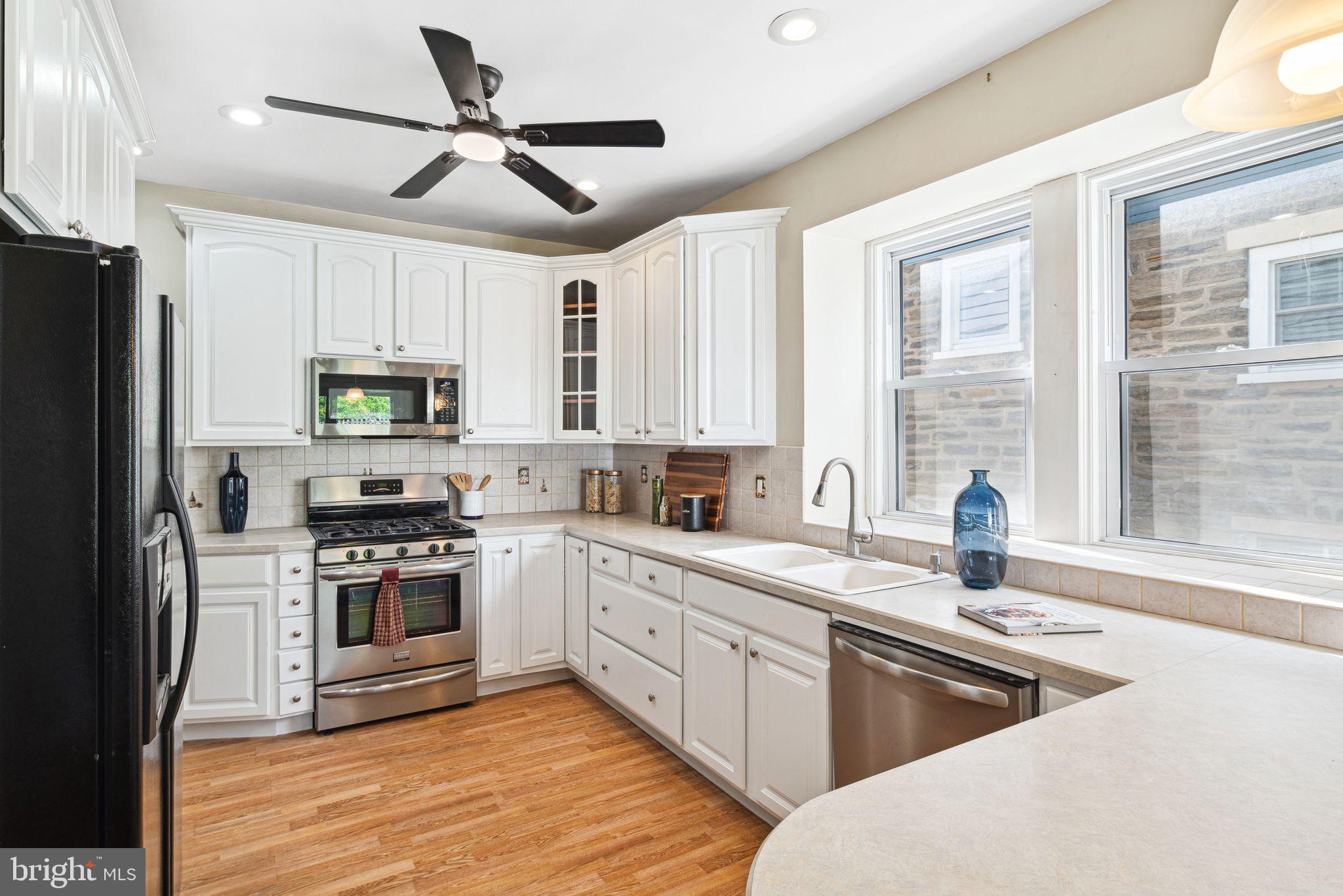 JENKINTOWN - Residential