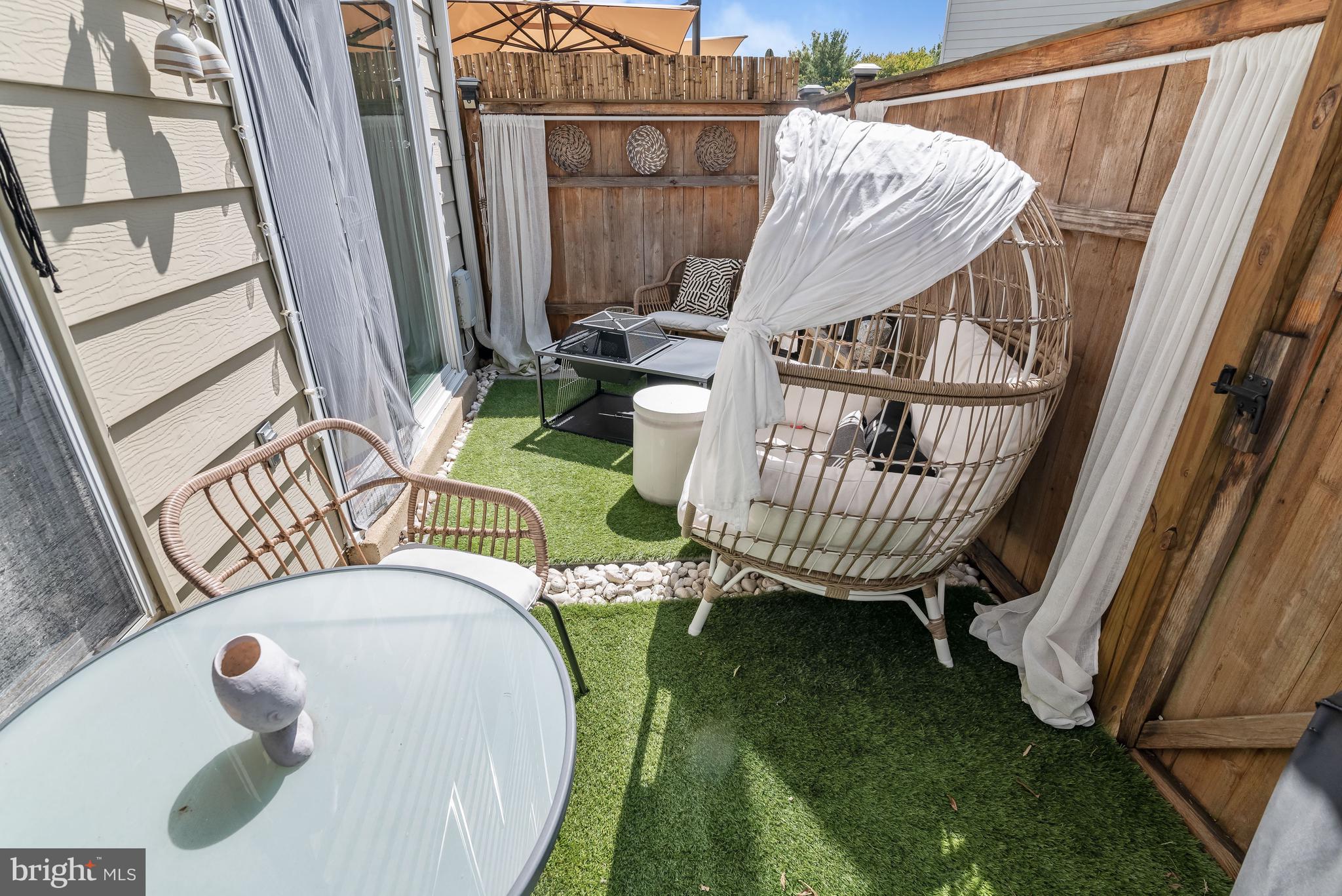 PRINCETON SQUARE PLAT FO - Residential