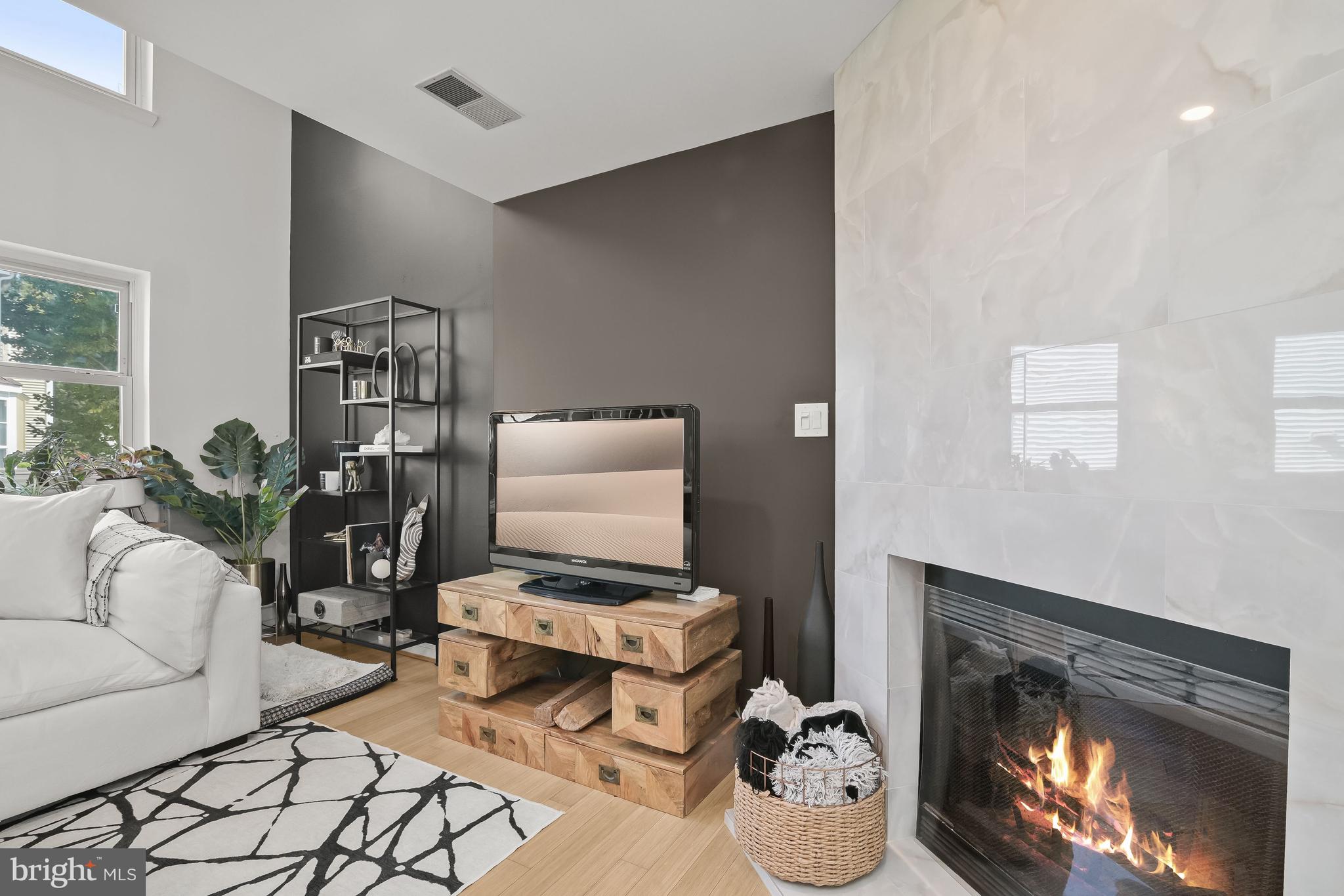 PRINCETON SQUARE PLAT FO - Residential