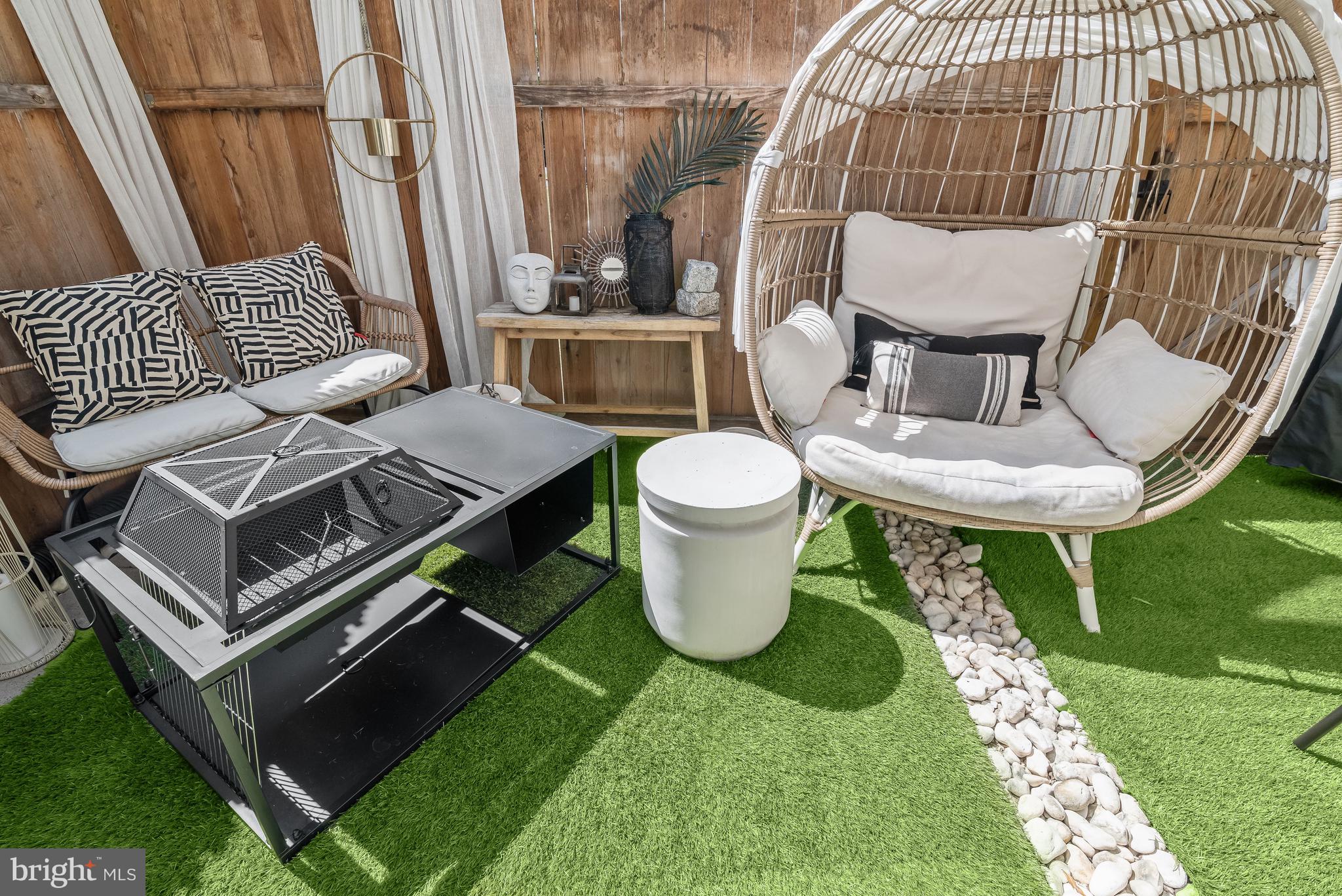 PRINCETON SQUARE PLAT FO - Residential