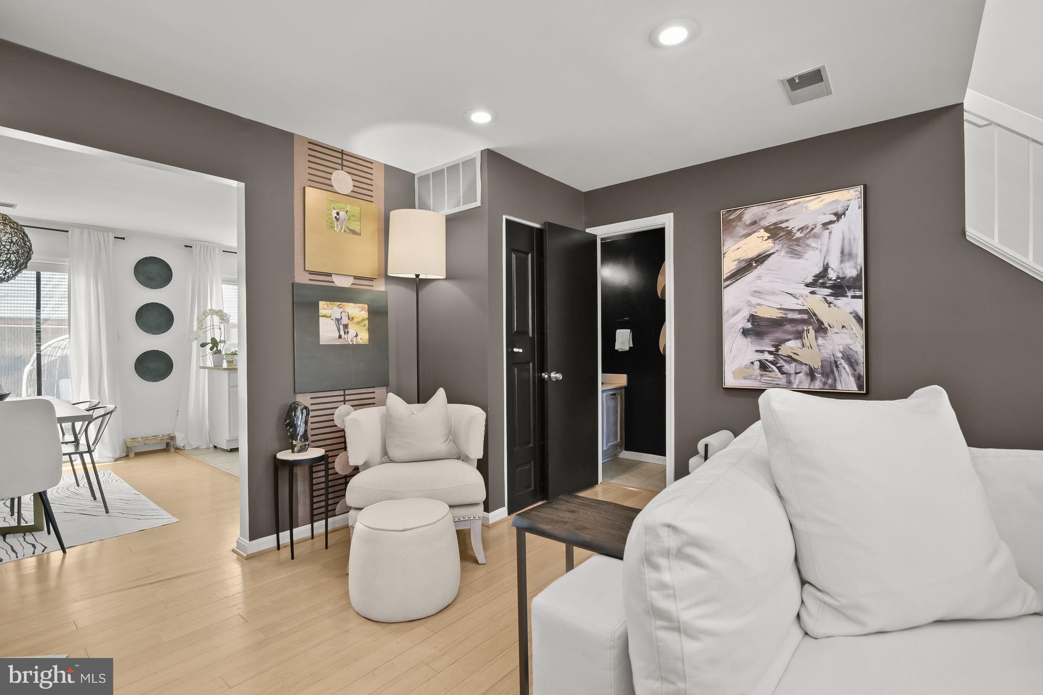 PRINCETON SQUARE PLAT FO - Residential