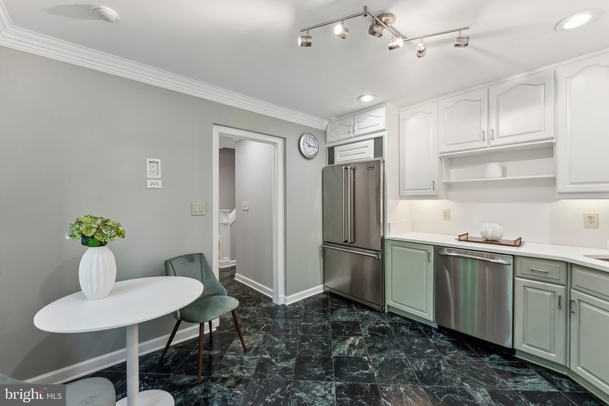 GEORGETOWN - Residential
