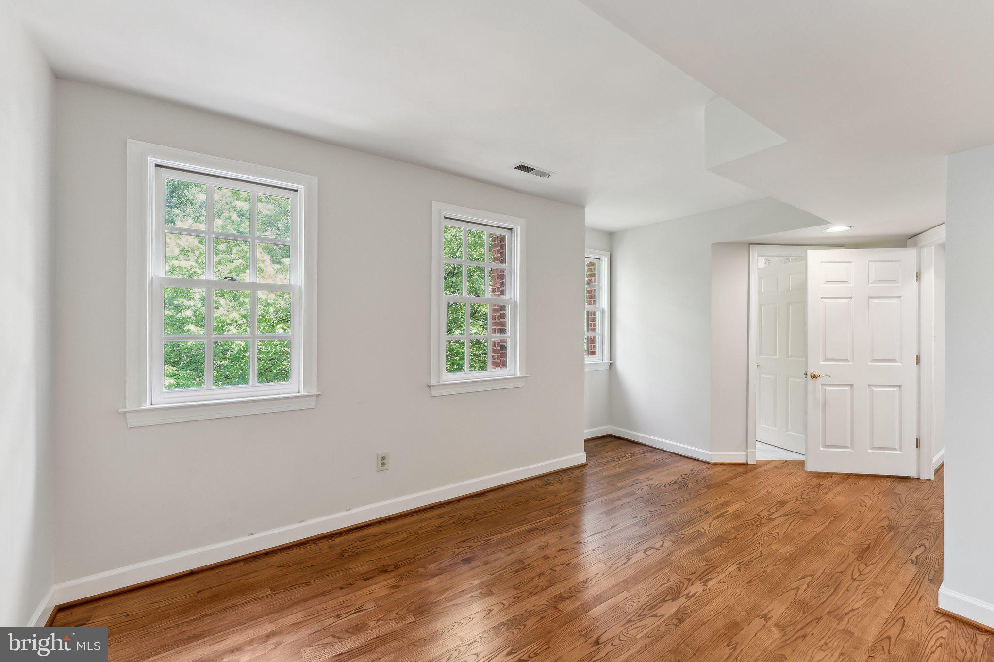GEORGETOWN - Residential