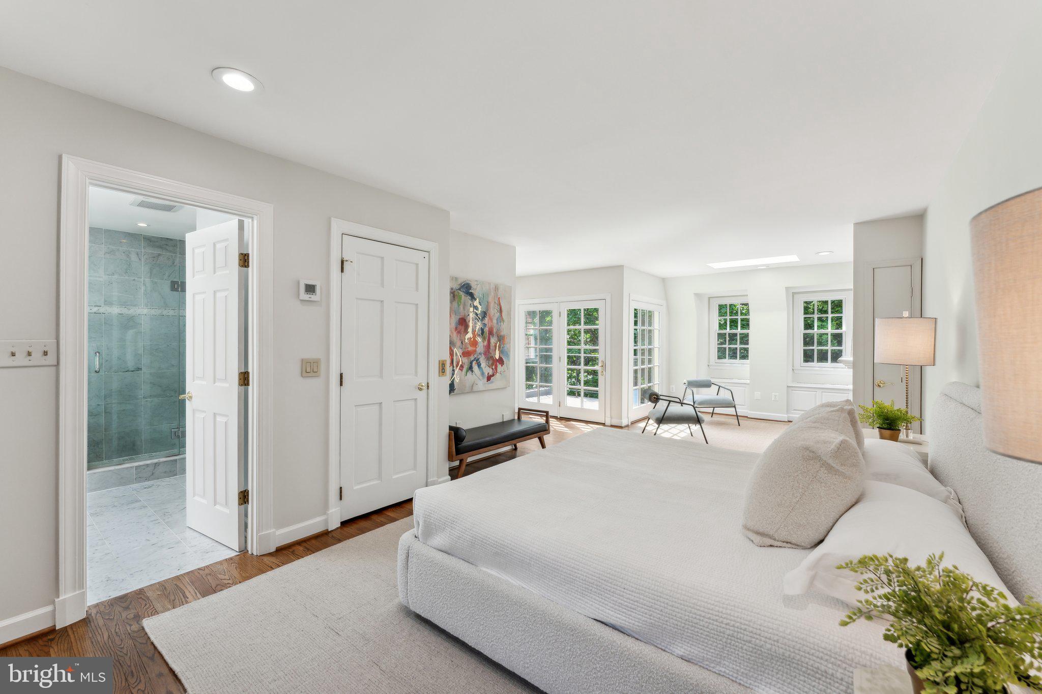 GEORGETOWN - Residential