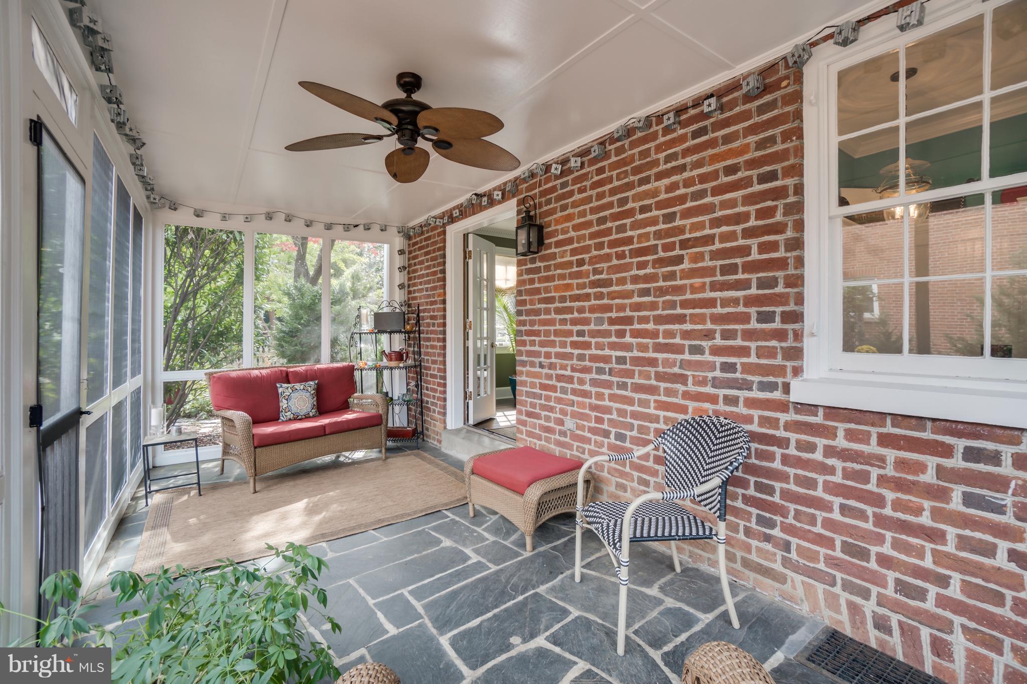 COLLEGE TERRACE - Residential