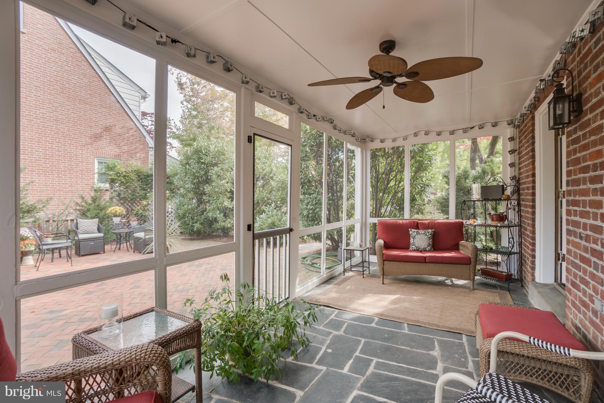 COLLEGE TERRACE - Residential
