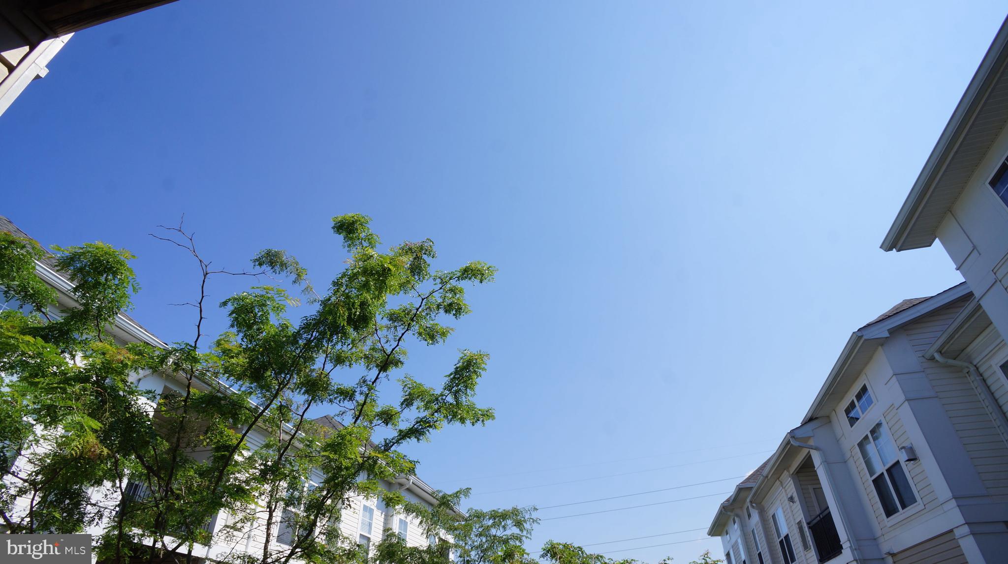 CHANTILLY PARK - Residential