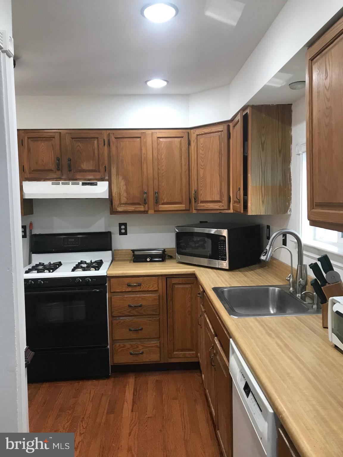 LANDOVER ESTATES - Residential