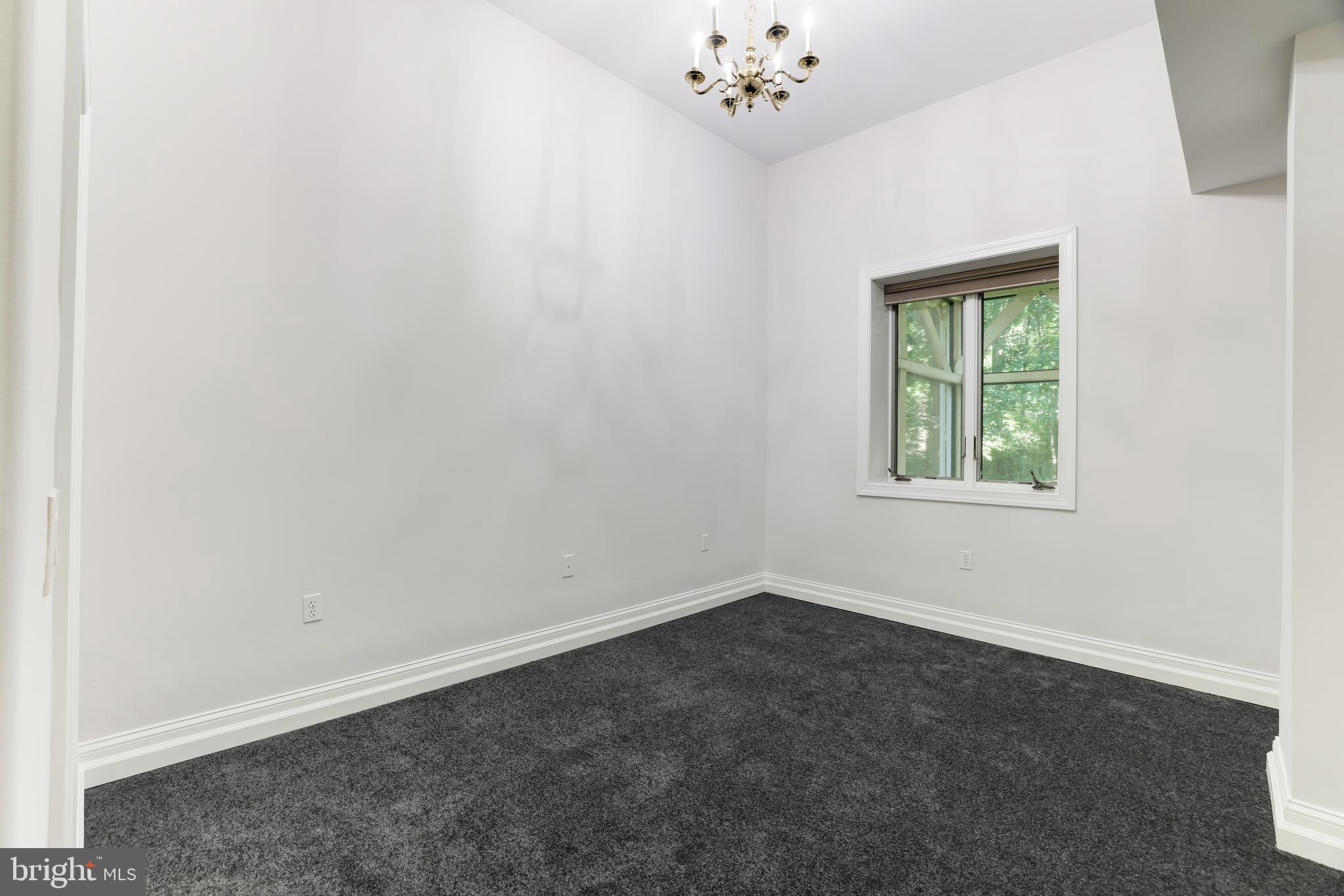 BUFFALO HILL - Residential