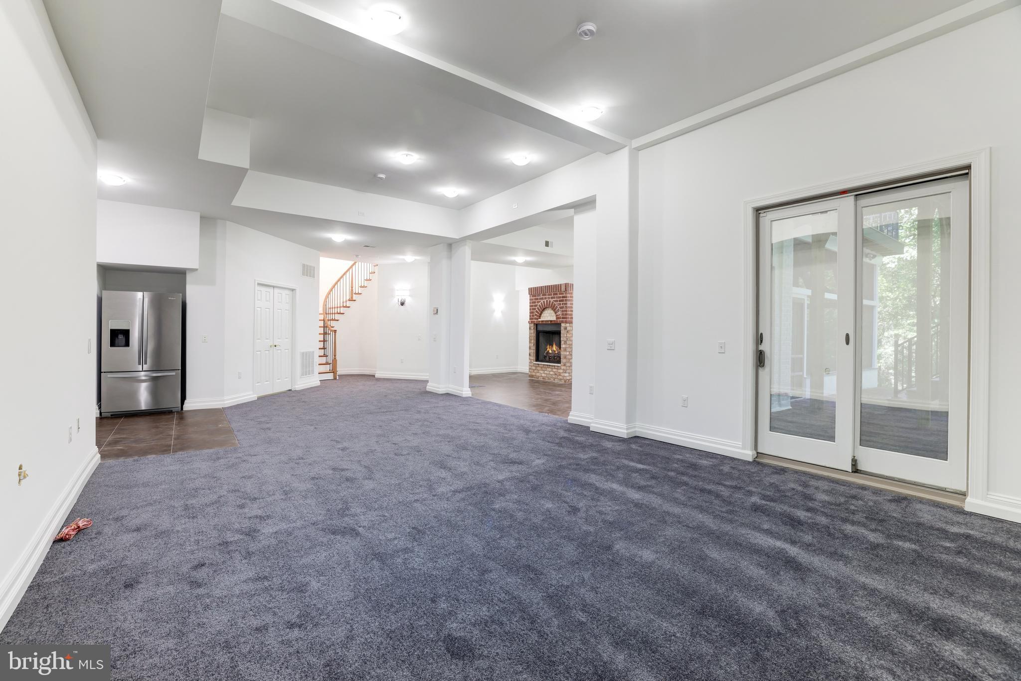 BUFFALO HILL - Residential