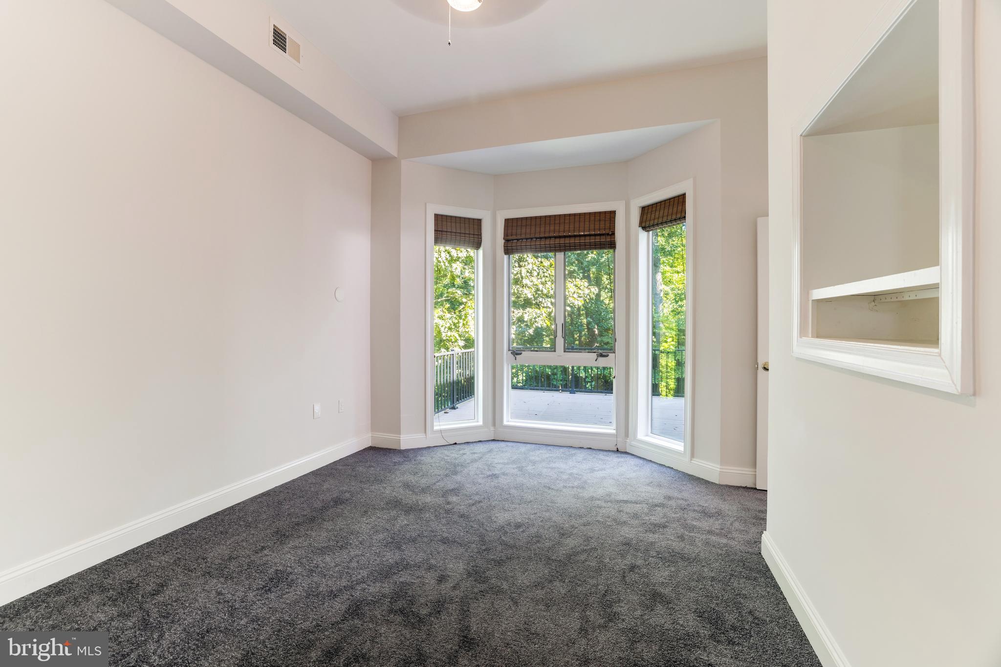 BUFFALO HILL - Residential