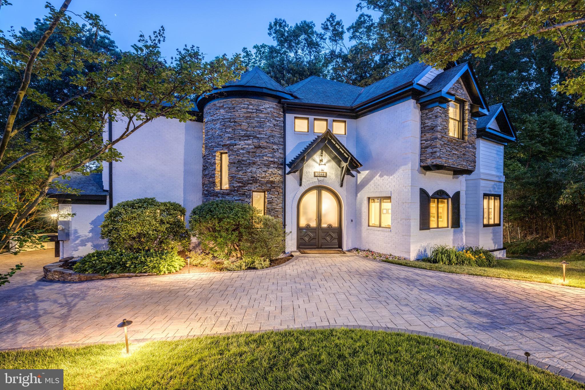 BUFFALO HILL - Residential