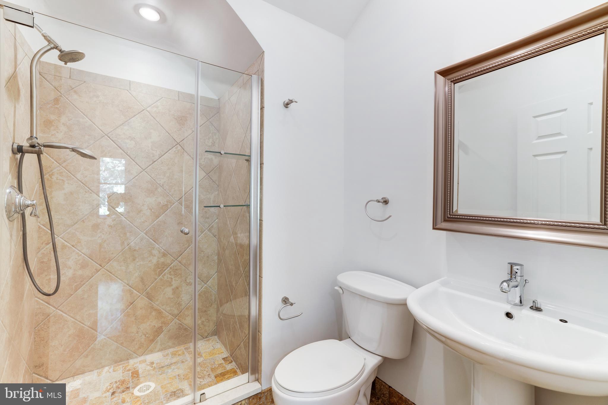 BUFFALO HILL - Residential