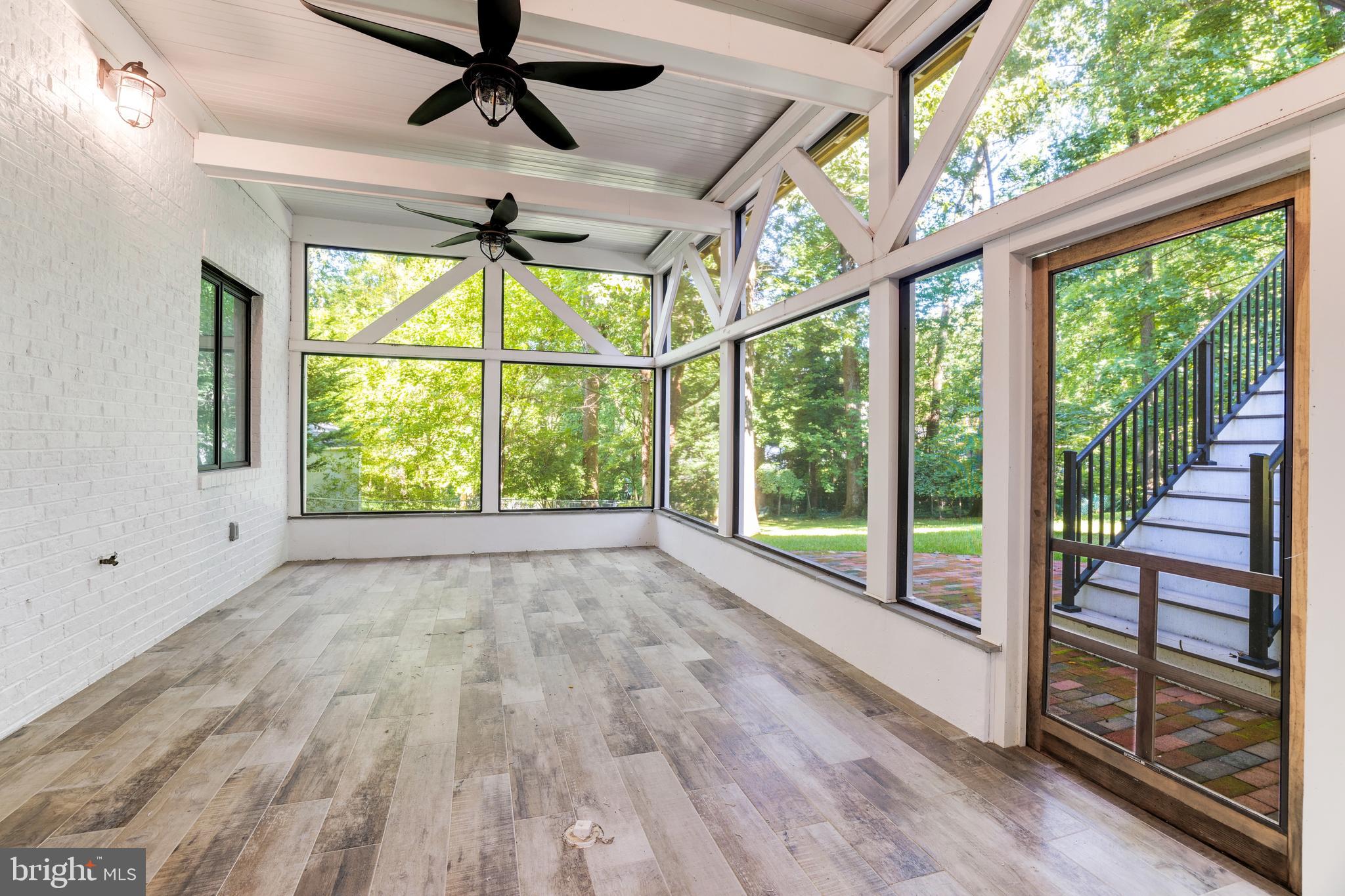 BUFFALO HILL - Residential