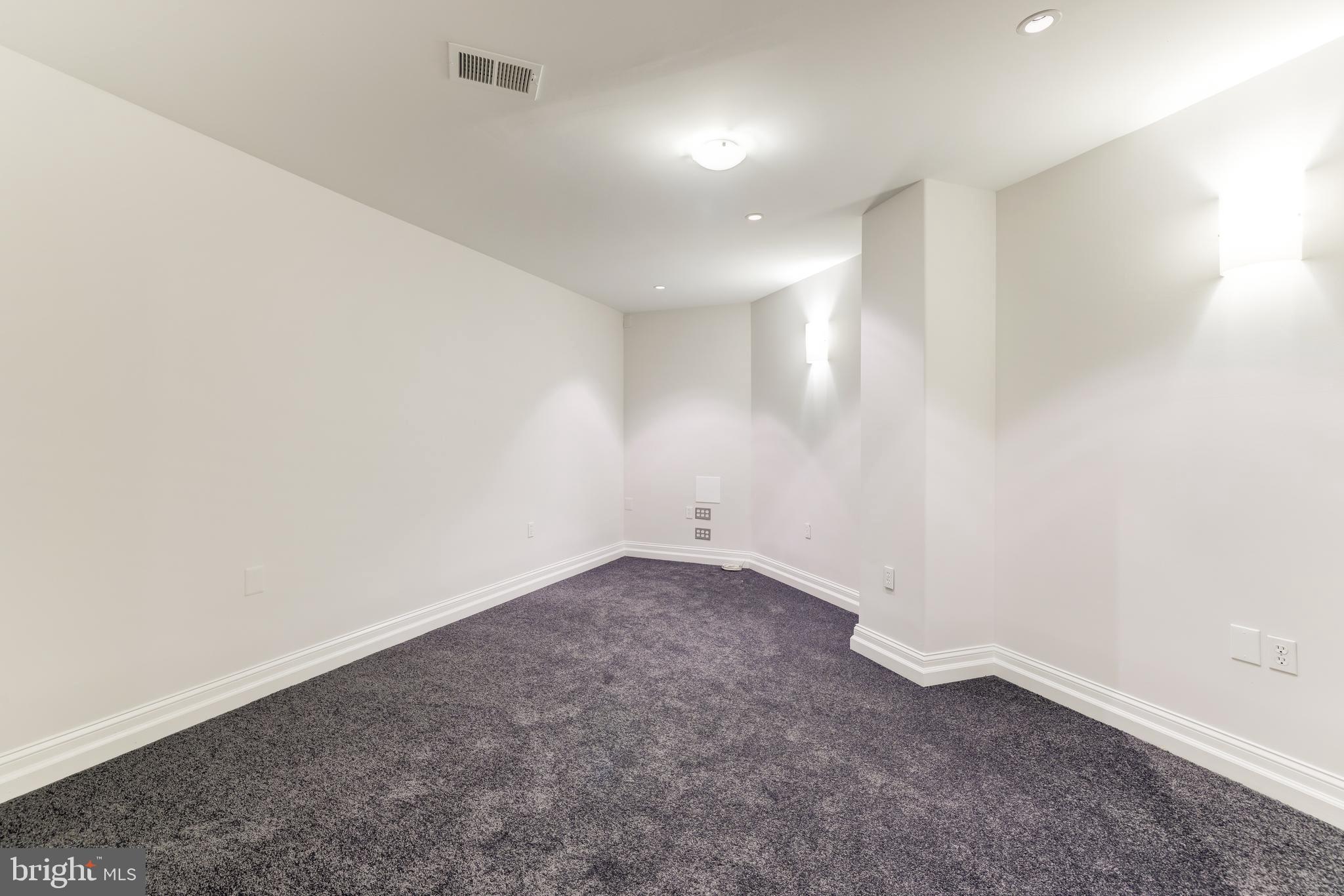 BUFFALO HILL - Residential