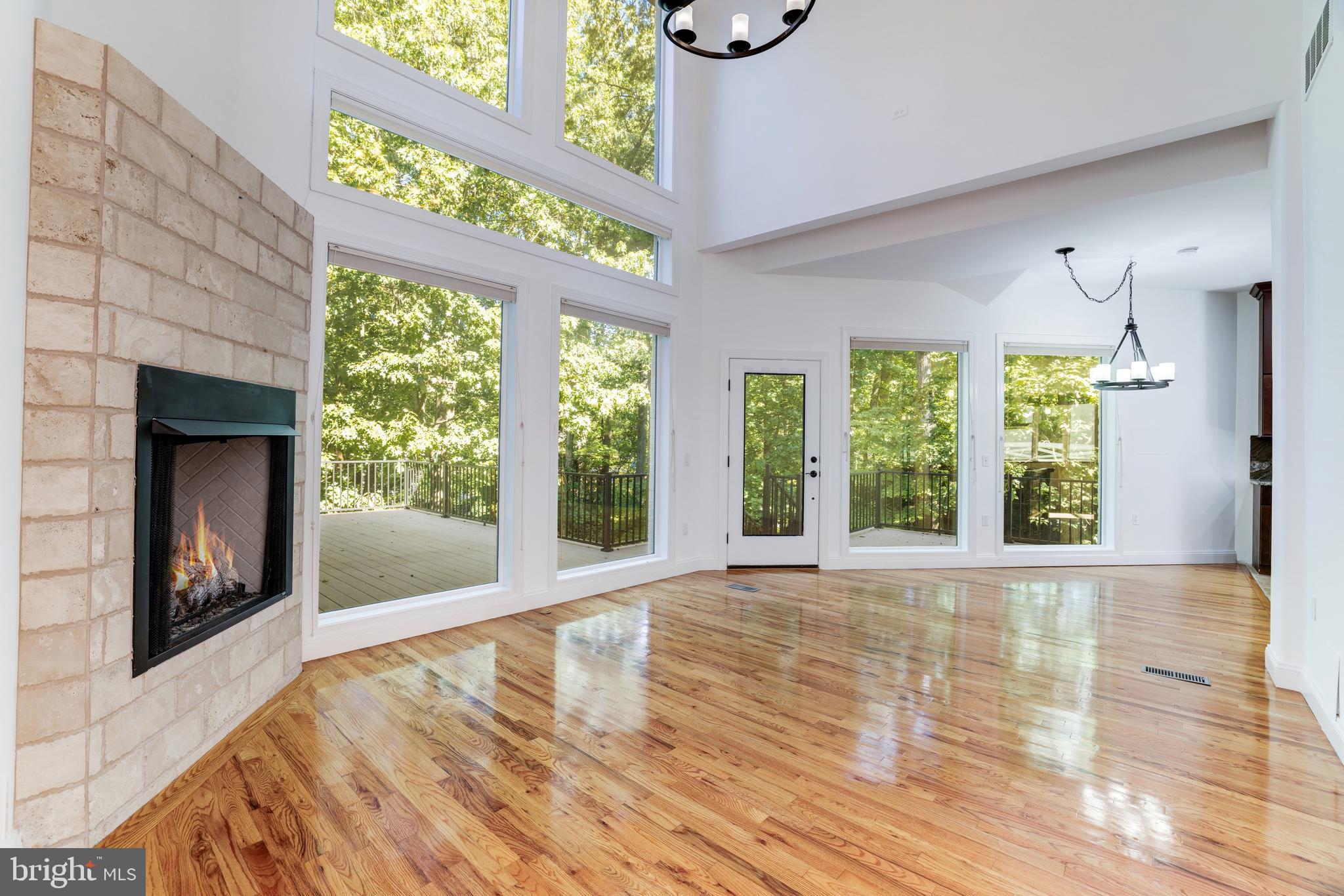 BUFFALO HILL - Residential