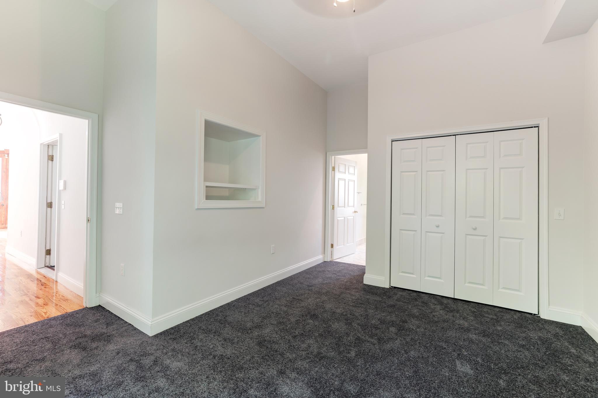 BUFFALO HILL - Residential