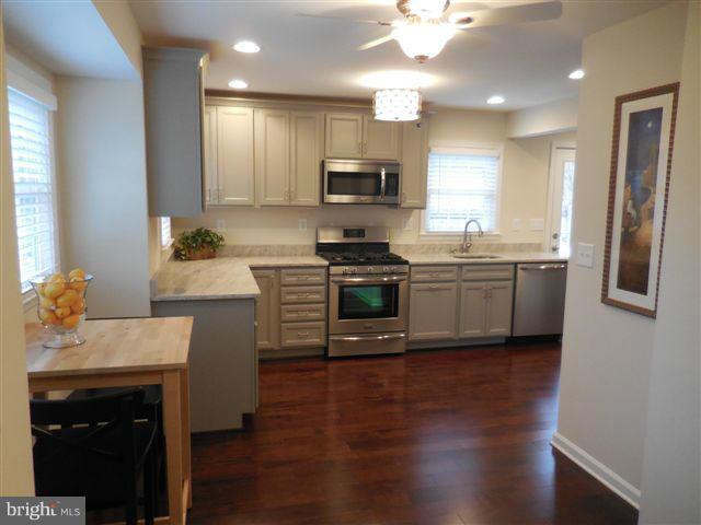 TOLLGATE - Residential