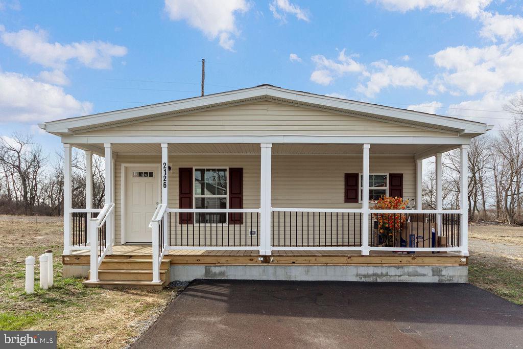 MAGNOLIA PLACE - Residential