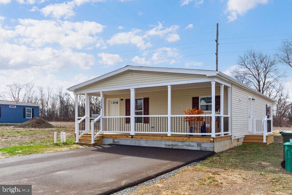 MAGNOLIA PLACE - Residential