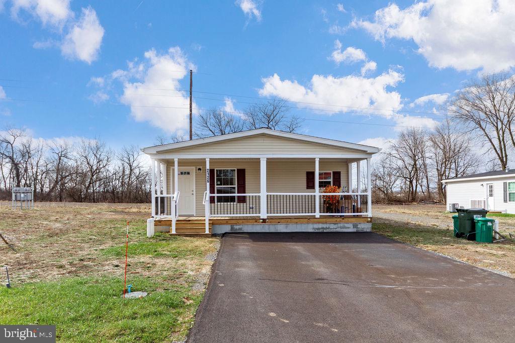 MAGNOLIA PLACE - Residential