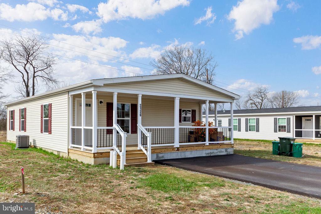 MAGNOLIA PLACE - Residential