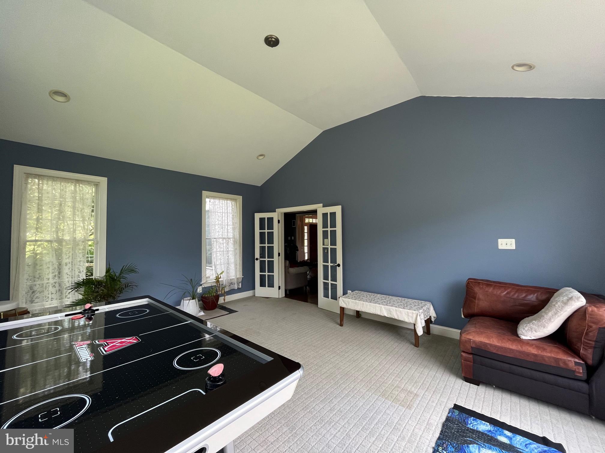 SPRINGLEA - Residential