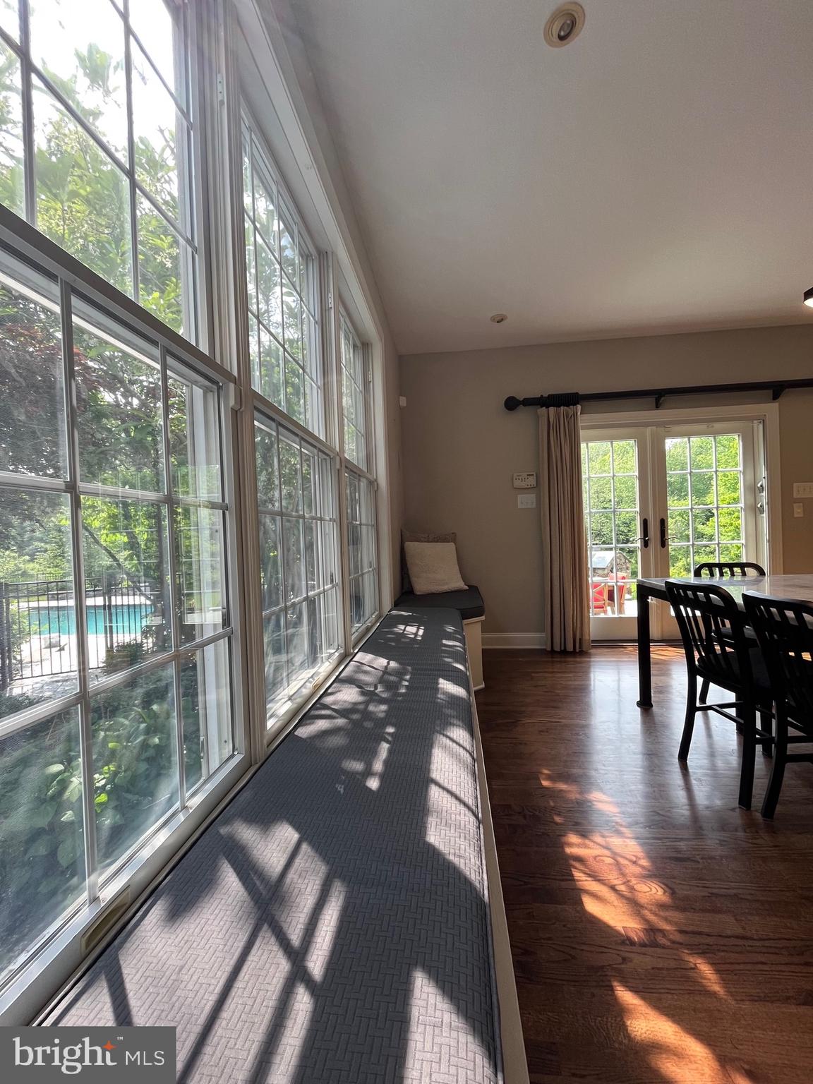 SPRINGLEA - Residential