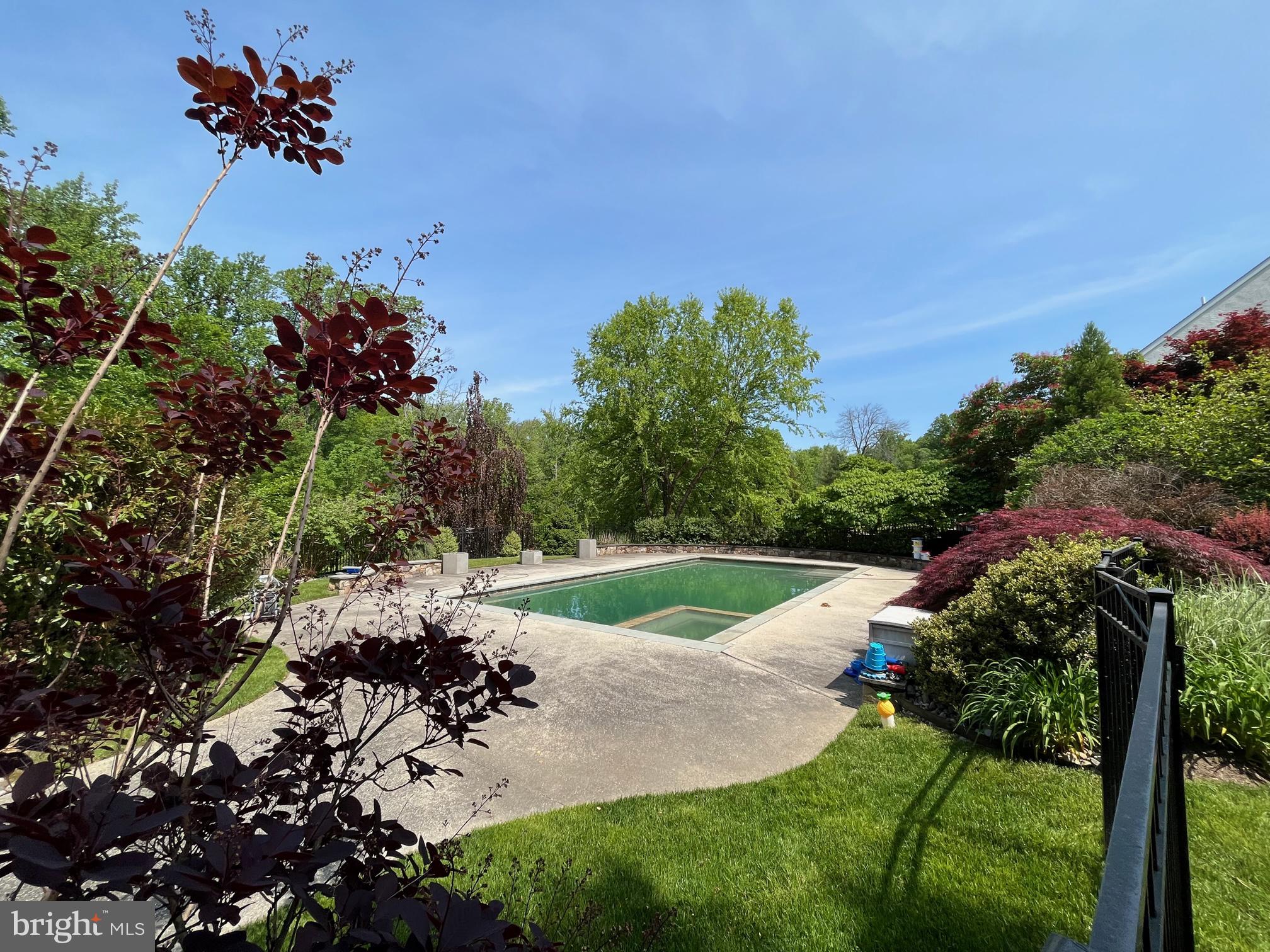 SPRINGLEA - Residential