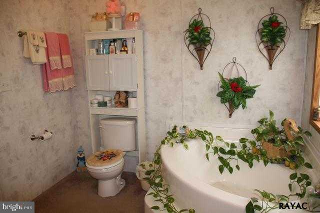 WALNUT GROVE MOBILE HOME PARK - Residential