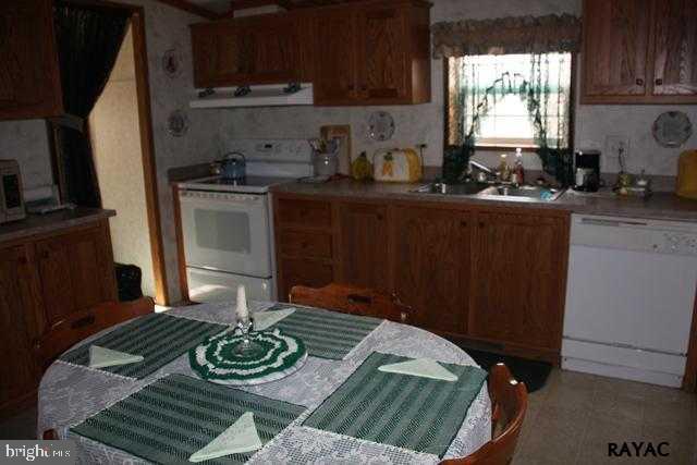 WALNUT GROVE MOBILE HOME PARK - Residential