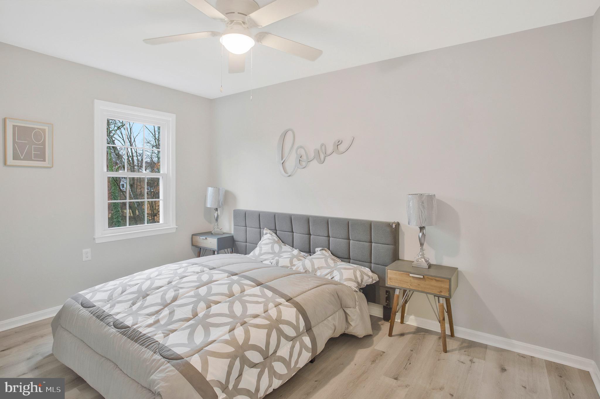 LAKE RIDGE - Residential