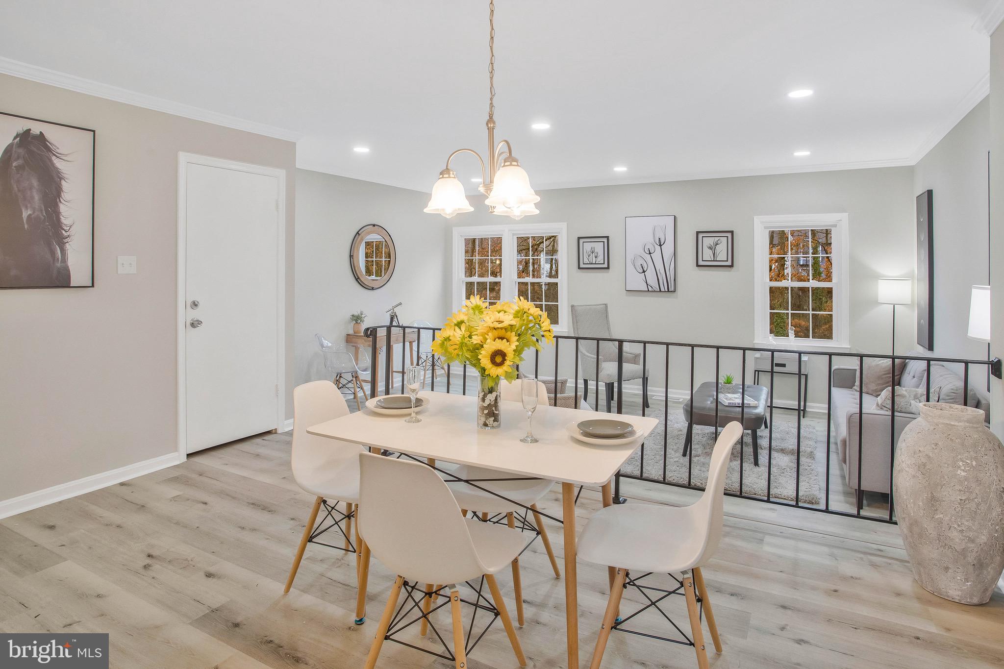 LAKE RIDGE - Residential