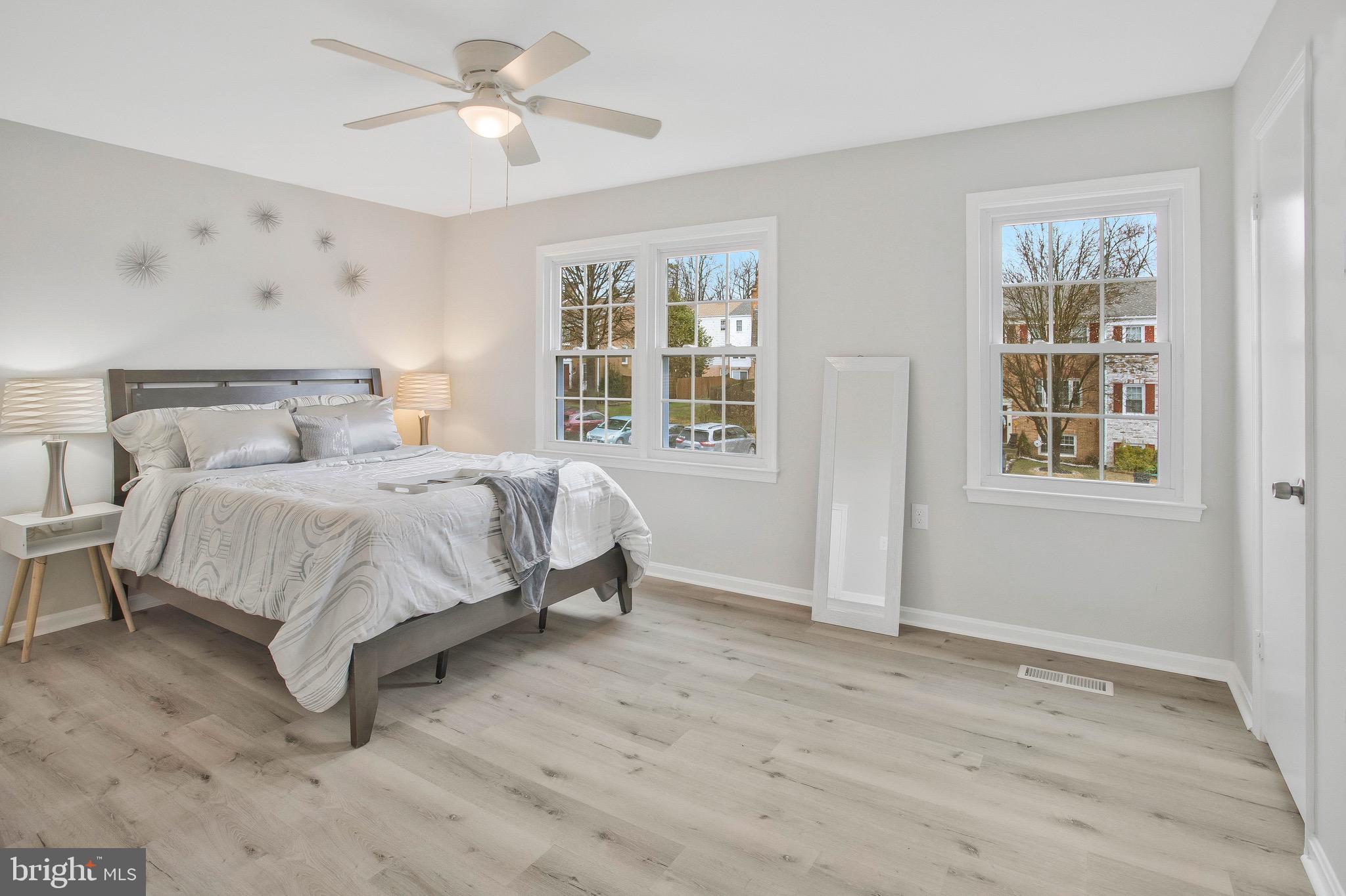 LAKE RIDGE - Residential