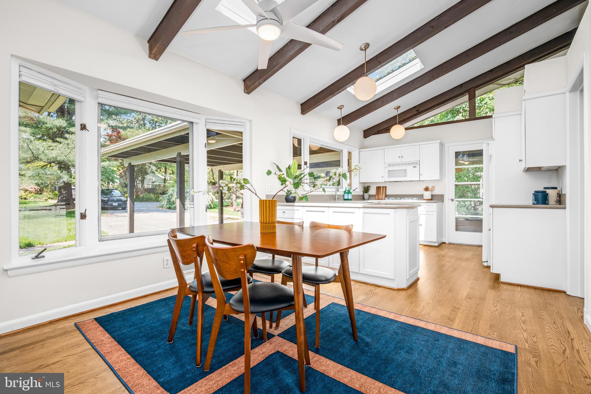 CHEVY CHASE - Residential