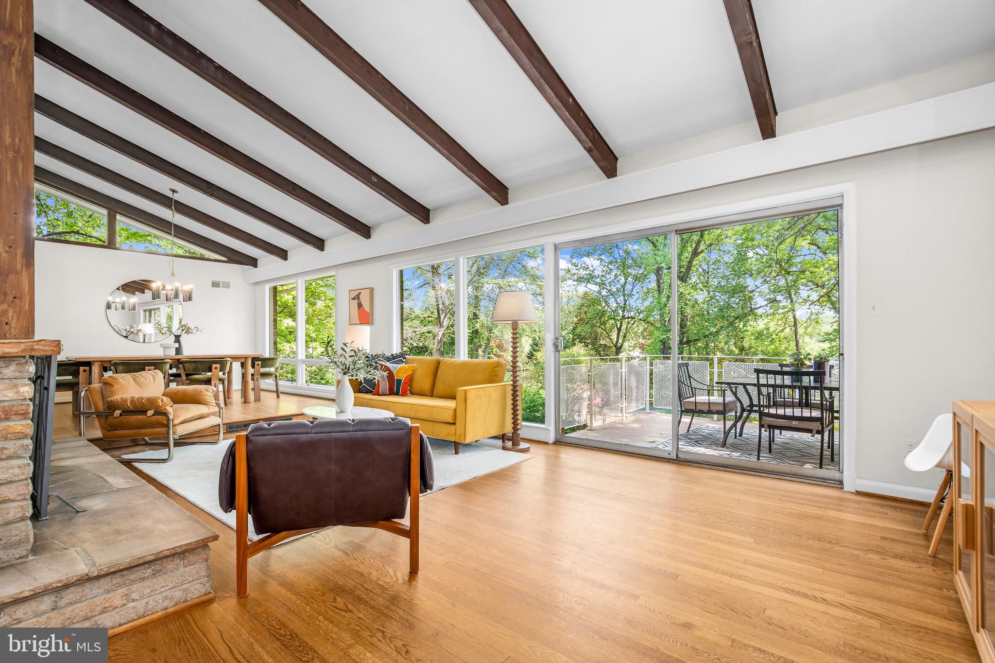 CHEVY CHASE - Residential