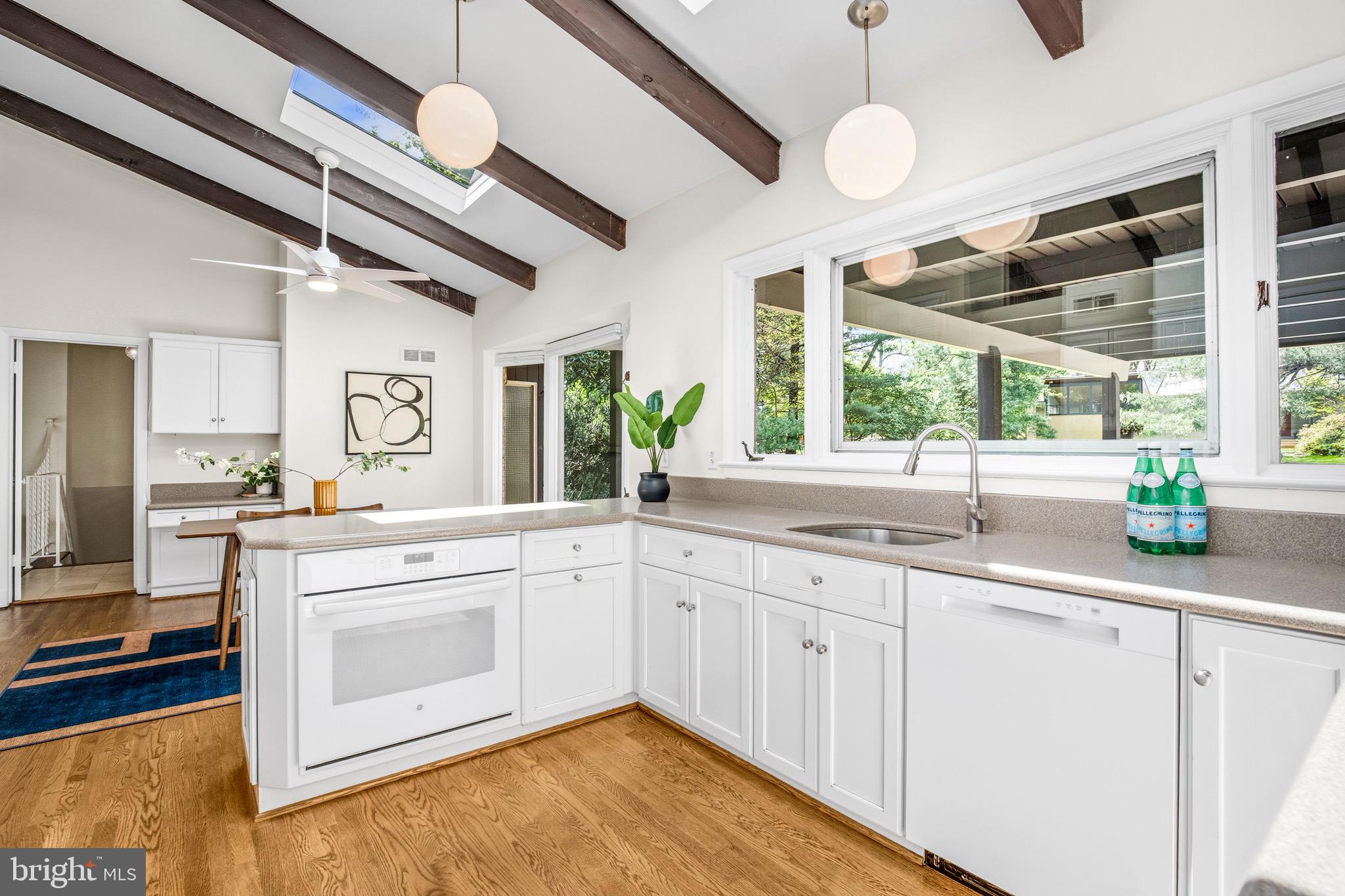 CHEVY CHASE - Residential