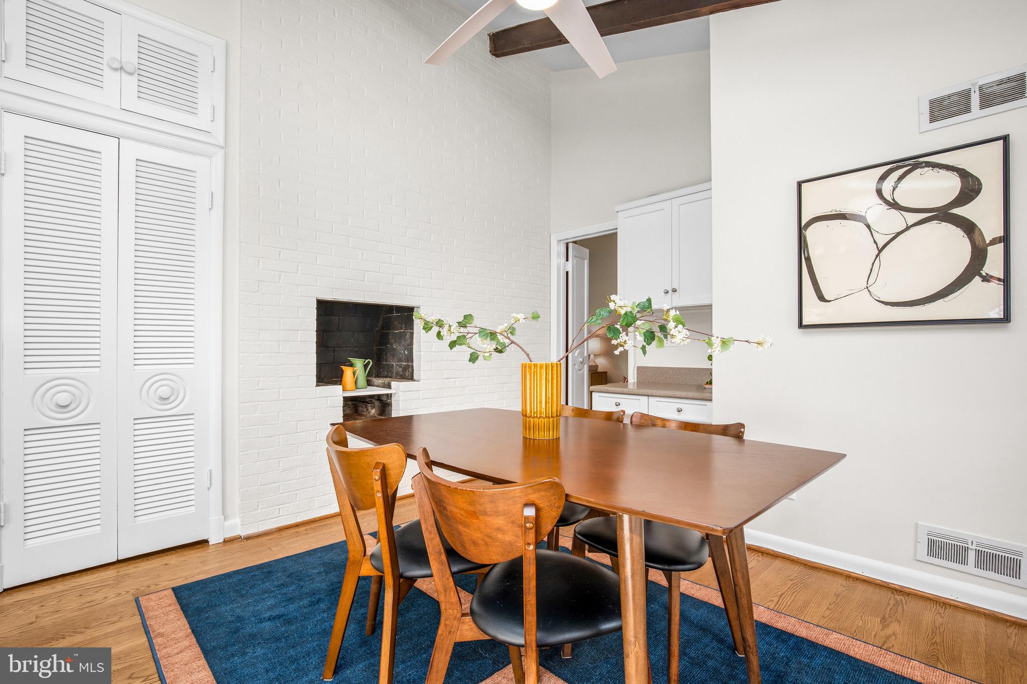 CHEVY CHASE - Residential