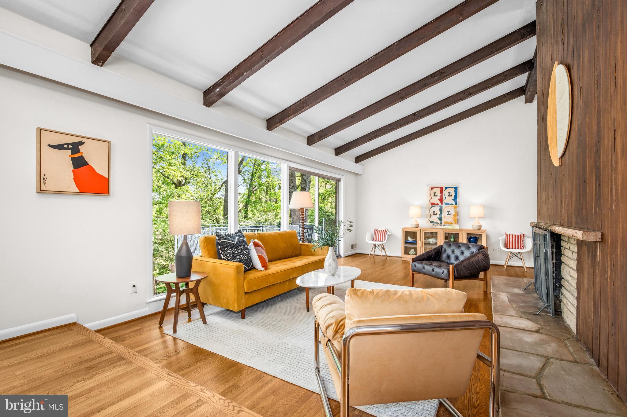 CHEVY CHASE - Residential