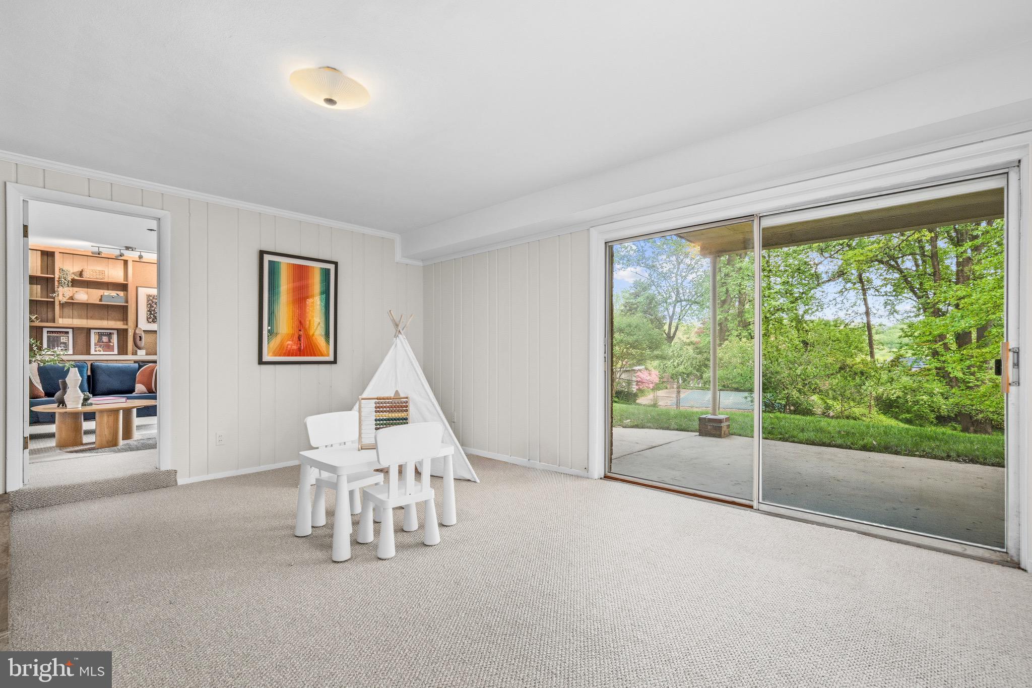 CHEVY CHASE - Residential