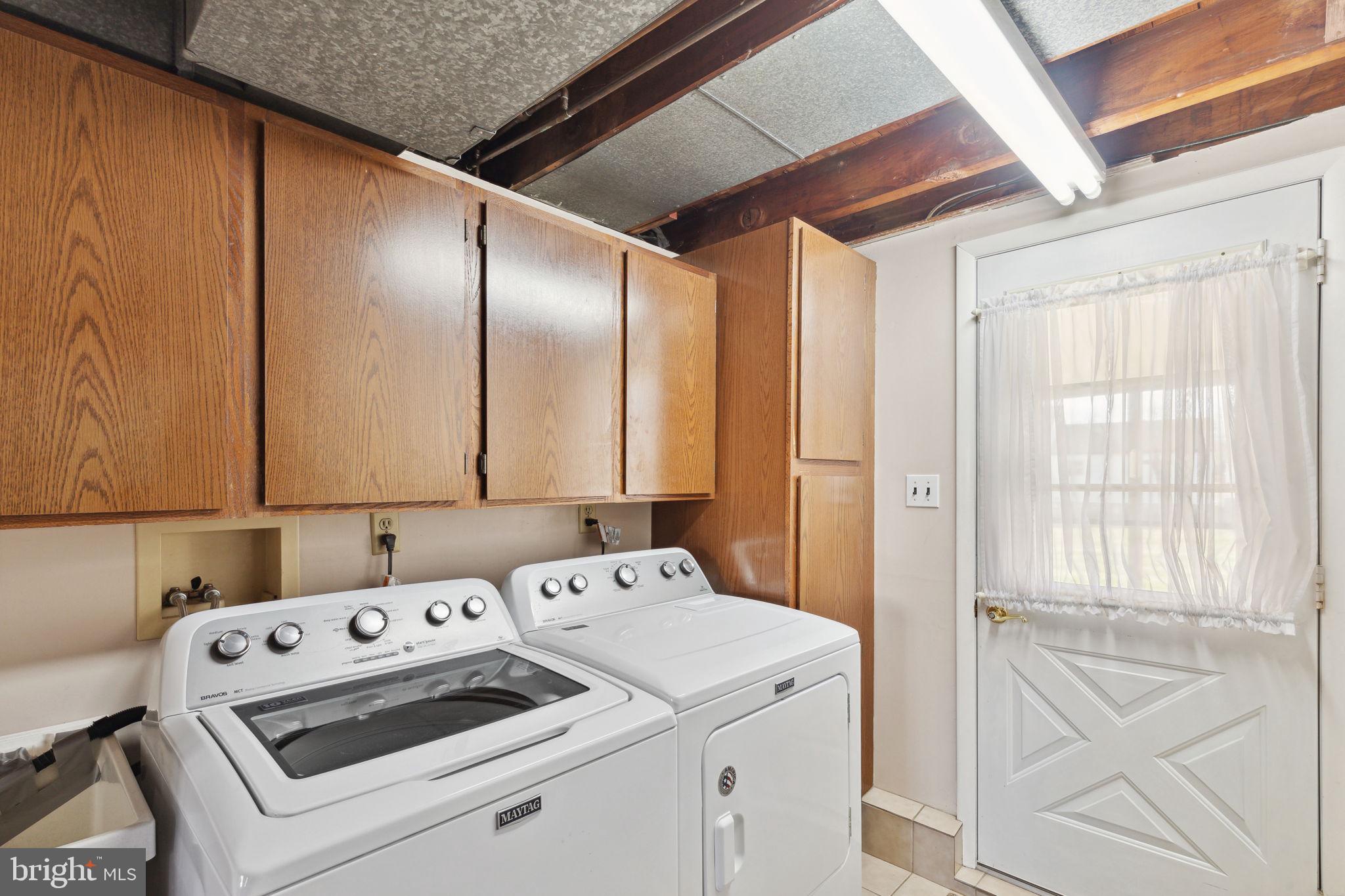 GLEN VIEW PARK - Residential