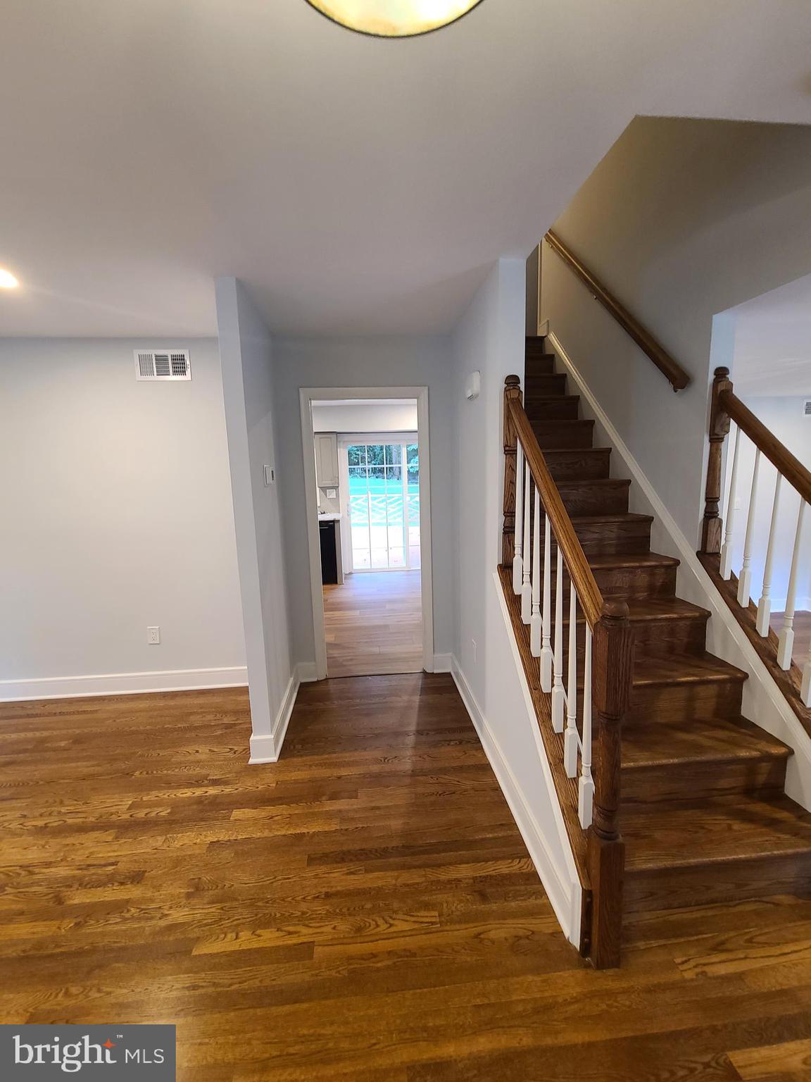 SPRINGWOOD - Residential Lease