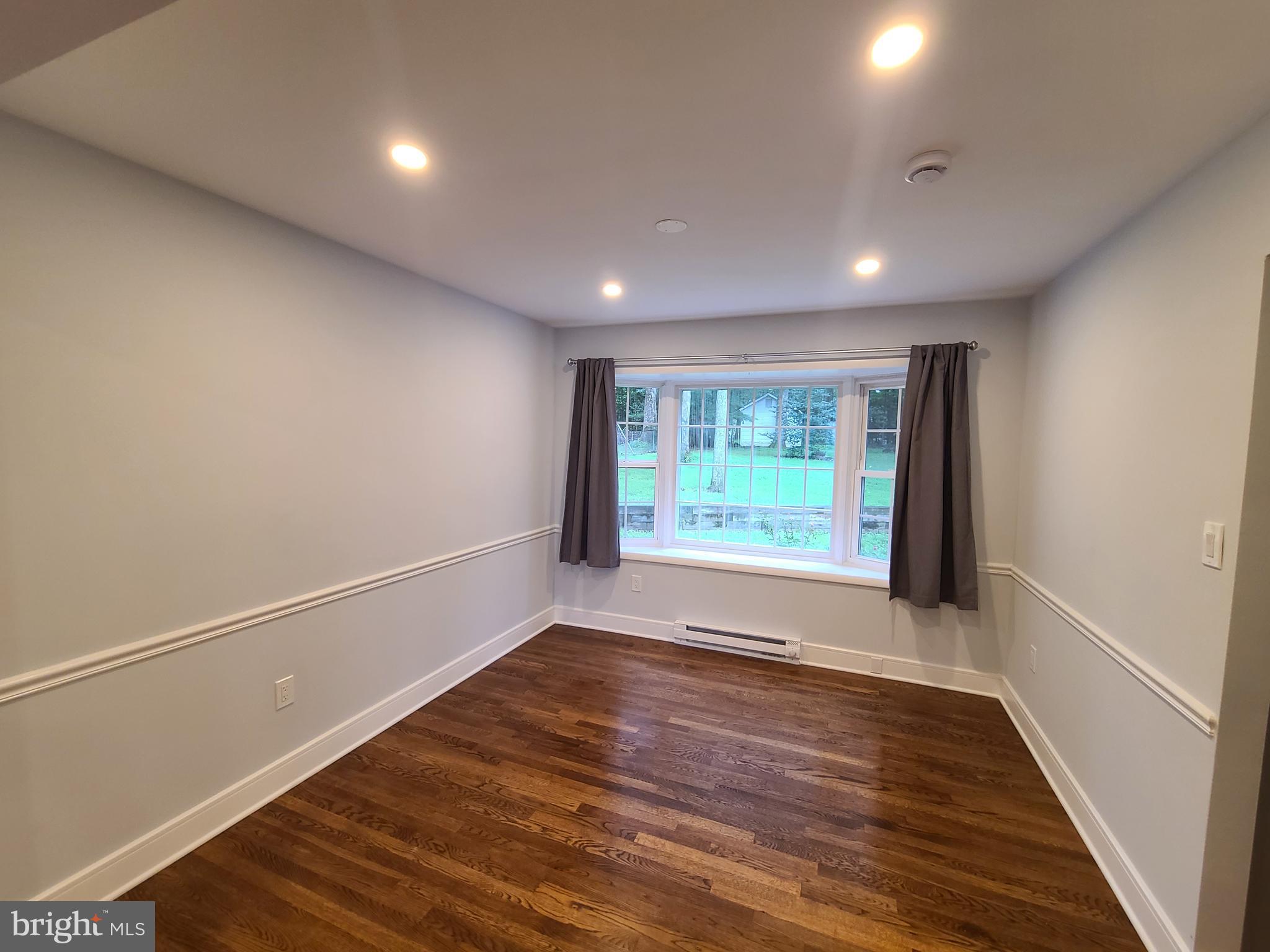 SPRINGWOOD - Residential Lease