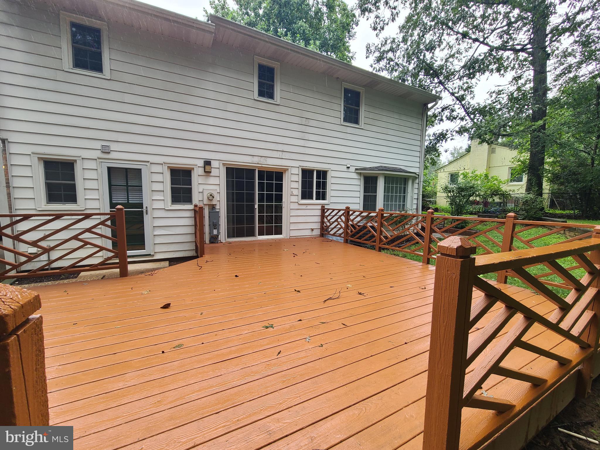 SPRINGWOOD - Residential Lease