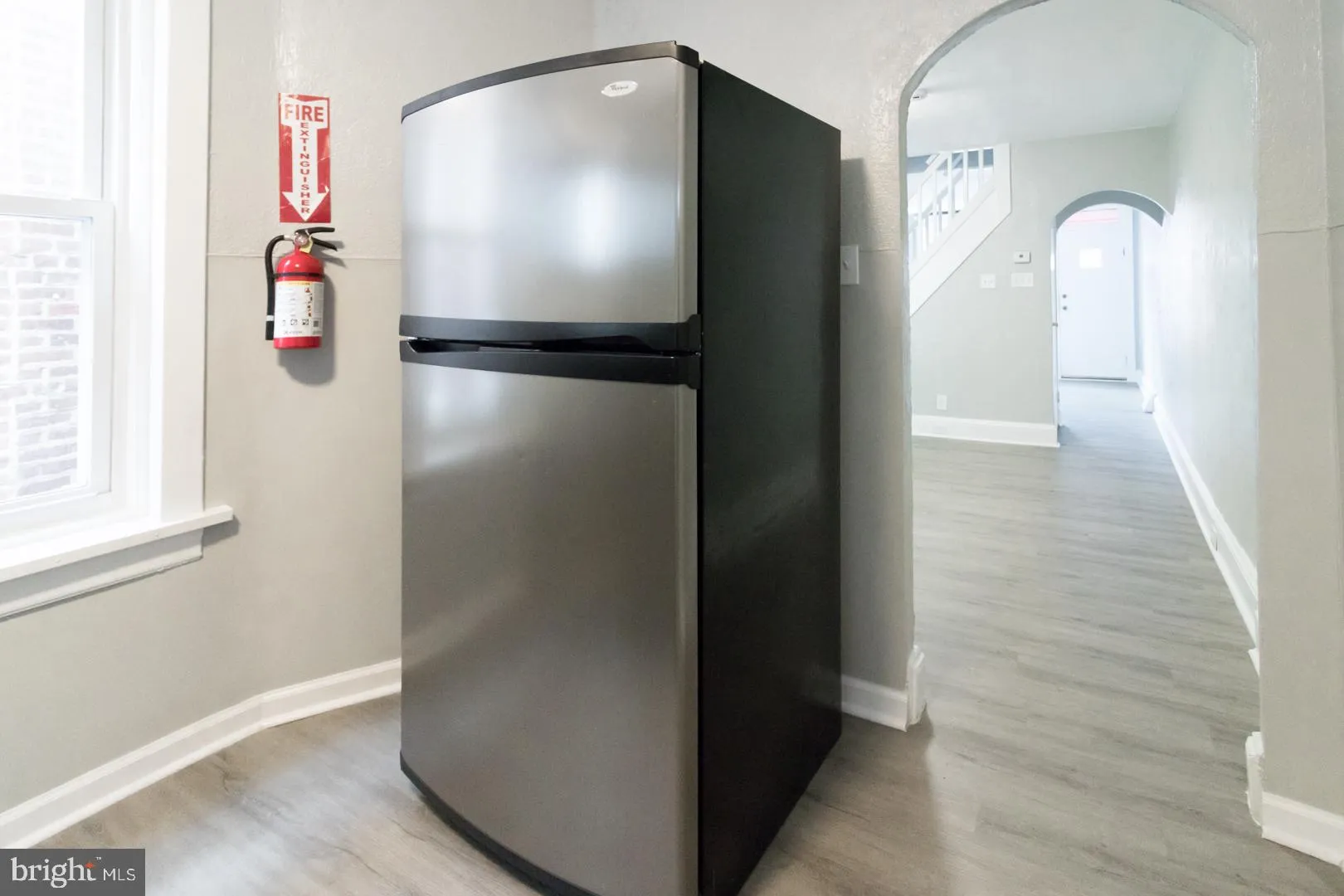 Trenton, New Jersey 08611, United States, 3 Bedrooms Bedrooms, ,1 BathroomBathrooms,Residential,Pending,200954