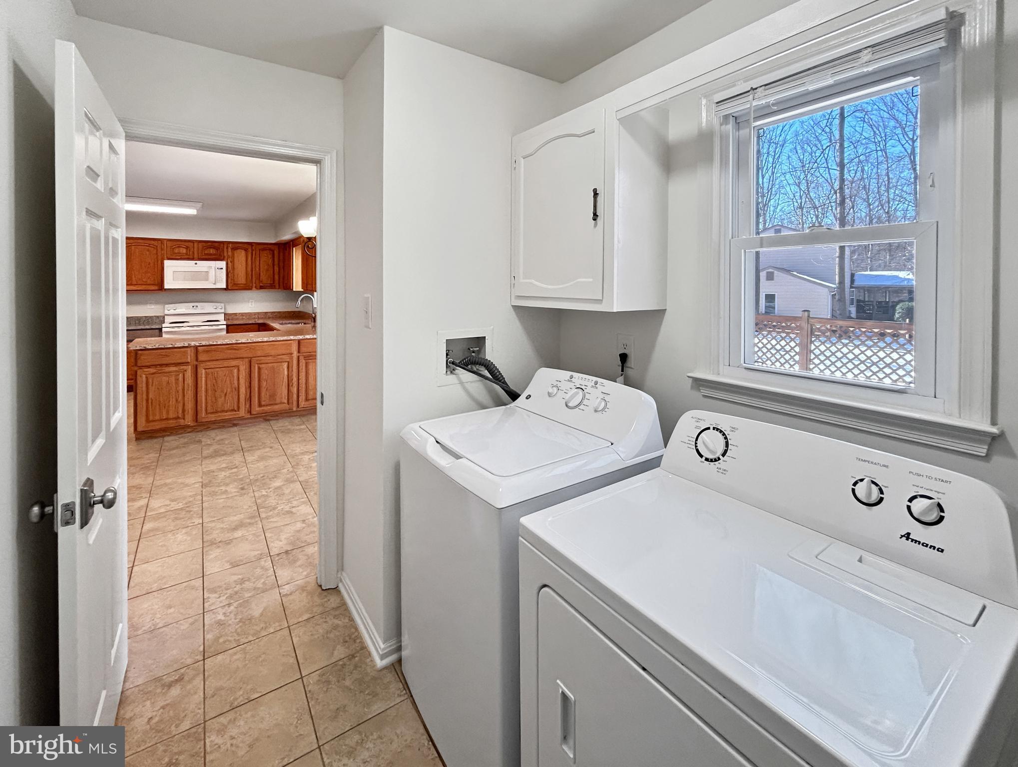 FAIRFAX STATION - Residential Lease