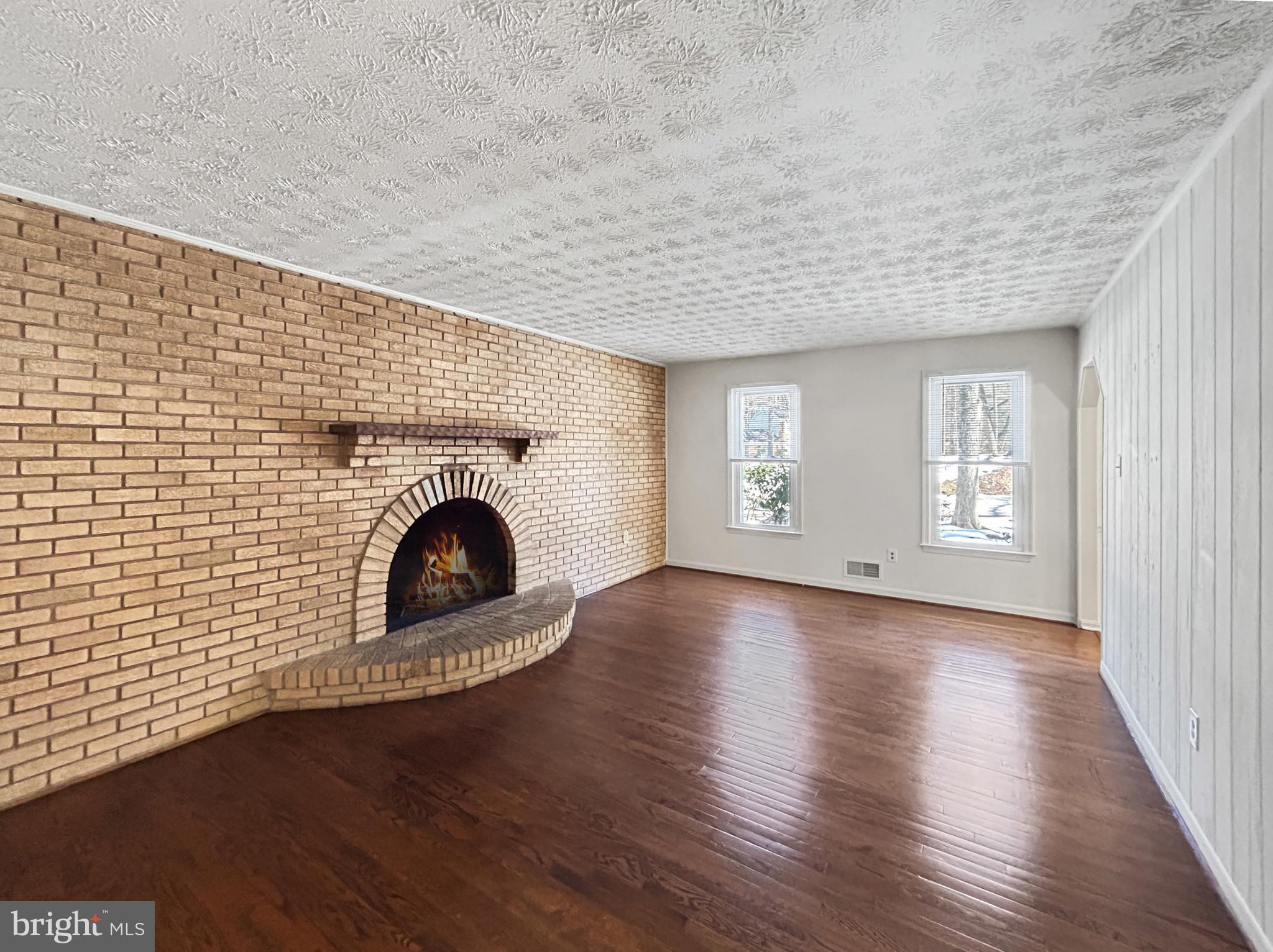 FAIRFAX STATION - Residential Lease