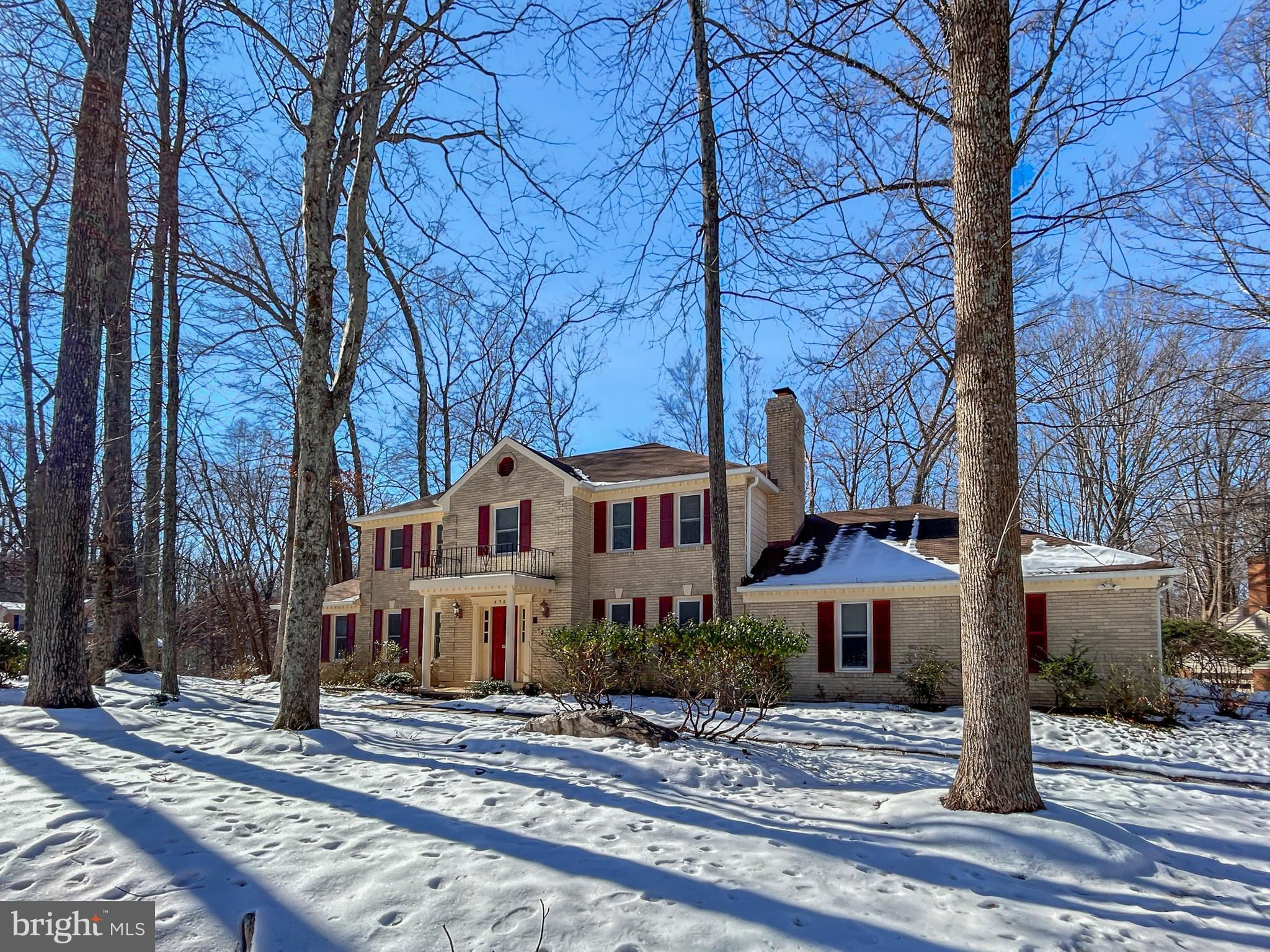 FAIRFAX STATION - Residential Lease